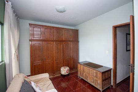 Casa à venda com 138m², 4 quartos e 1 vagaQuarto Suíte