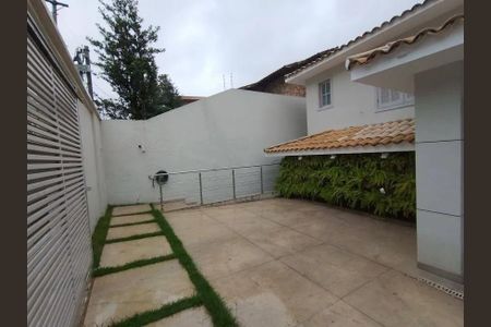 Casa para alugar com 400m², 4 quartos e 4 vagas