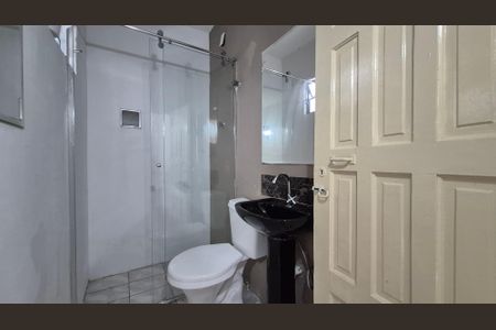 Casa para alugar com 70m², 2 quartos e 1 vaga Casa para alugar com 70m², 2 quartos e 1 vagaBanheiro