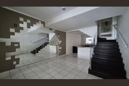Sala de casa para alugar com 2 quartos, 70m² em Campestre, Santo André