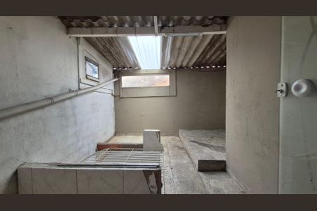 Casa para alugar com 70m², 2 quartos e 1 vaga Casa para alugar com 70m², 2 quartos e 1 vagaArea externa