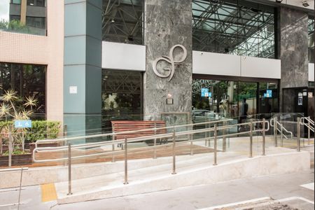 Apartamento para alugar com 40m², 1 quarto e 1 vagaFrente