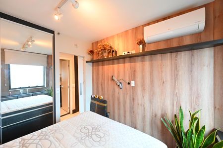 Quarto de apartamento à venda com 1 quarto, 40m² em Vila Clementino, São Paulo