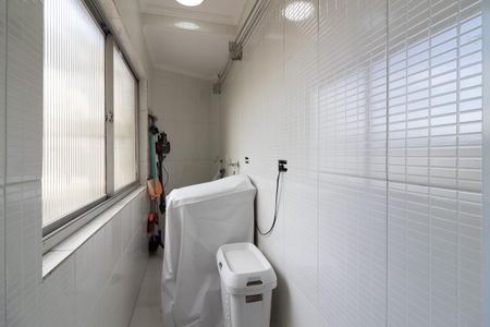 Apartamento à venda com 79m², 1 quarto e 1 vaga Apartamento à venda com 79m², 1 quarto e 1 vagaCozinha e Área de Serviço