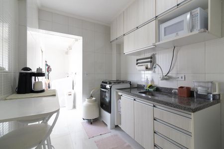 Apartamento à venda com 79m², 1 quarto e 1 vaga Apartamento à venda com 79m², 1 quarto e 1 vagaCozinha e Área de Serviço
