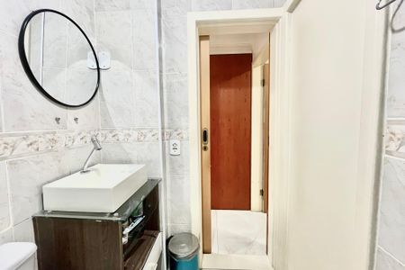Apartamento para alugar com 82m², 2 quartos e sem vagaBanheiro 