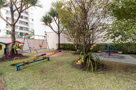Apartamento à venda com 74m², 3 quartos e 2 vagasPlayground