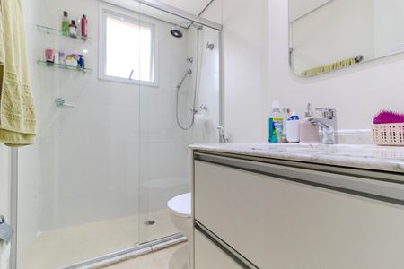 Apartamento à venda com 74m², 3 quartos e 2 vagasBanheiro da Suíte