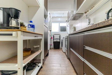 Apartamento à venda com 74m², 3 quartos e 2 vagasCozinha