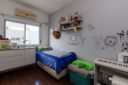 Apartamento à venda com 150m², 2 quartos e 2 vagasQuarto 