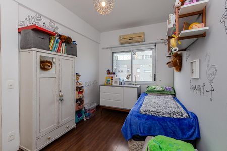 Apartamento à venda com 150m², 2 quartos e 2 vagasQuarto 