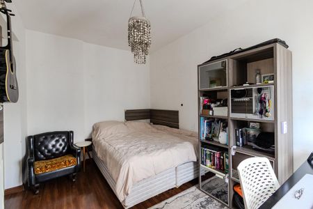 Suíte de apartamento à venda com 2 quartos, 150m² em Cristal, Porto Alegre