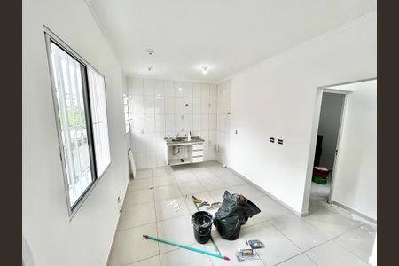 Sala/Cozinha de apartamento para alugar com 2 quartos, 31m² em Vila Baruel, São Paulo