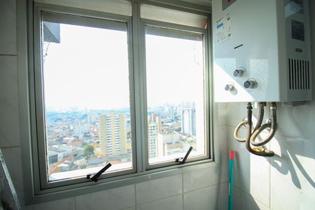 Área de serviço de apartamento à venda com 2 quartos, 53m² em Vila Bertioga, São Paulo
