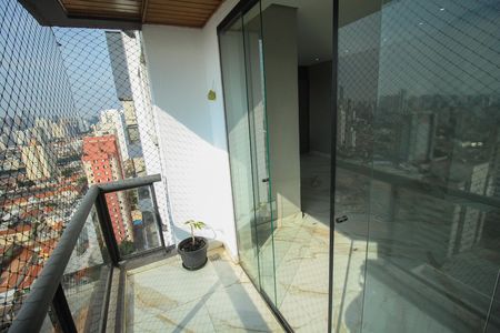 Varanda de apartamento à venda com 2 quartos, 53m² em Vila Bertioga, São Paulo