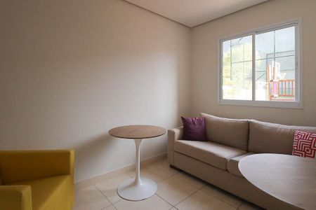 Apartamento à venda com 53m², 2 quartos e 1 vaga Apartamento à venda com 53m², 2 quartos e 1 vagaÁrea comum - Salão de festas