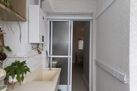 Apartamento à venda com 53m², 2 quartos e 1 vaga Apartamento à venda com 53m², 2 quartos e 1 vagaVaranda / Área de Serviço