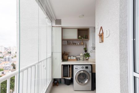 Apartamento à venda com 53m², 2 quartos e 1 vaga Apartamento à venda com 53m², 2 quartos e 1 vagaVaranda / Área de Serviço