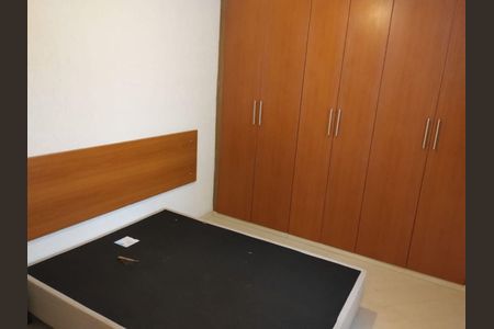 Apartamento à venda com 2 quartos, 54m² em Pestana, Osasco
