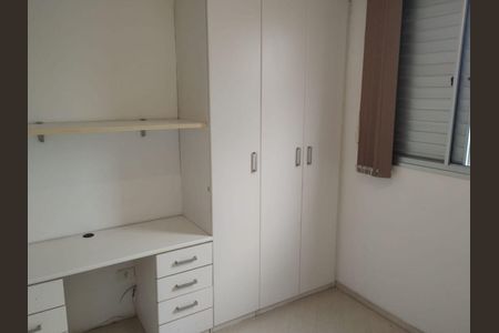 Apartamento à venda com 2 quartos, 54m² em Pestana, Osasco