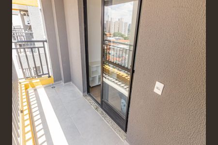 Apartamento para alugar com 40m², 2 quartos e sem vagaVaranda