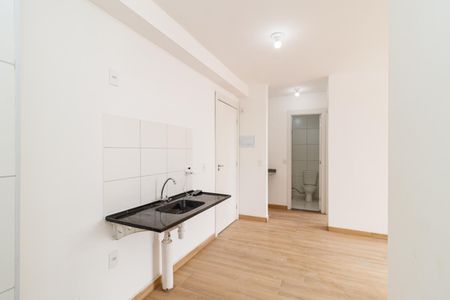 Apartamento para alugar com 37m², 2 quartos e sem vaga Apartamento para alugar com 37m², 2 quartos e sem vagaCozinha e Área de Serviço