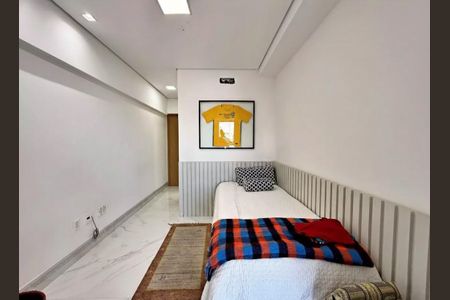 Quarto de apartamento para alugar com 3 quartos, 136m² em Boqueirão, Santos