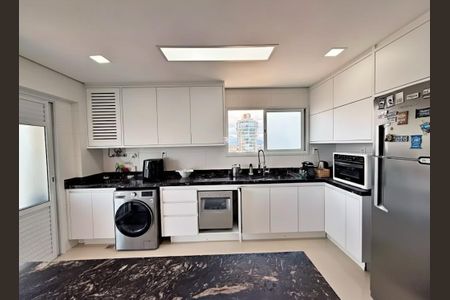 Apartamento para alugar com 136m², 3 quartos e 2 vagasCozinha