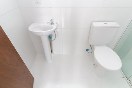 Apartamento para alugar com 52m², 2 quartos e sem vagaBanheiro