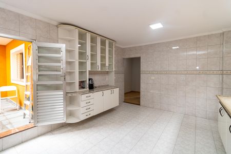 Casa para alugar com 210m², 3 quartos e 2 vagasCozinha