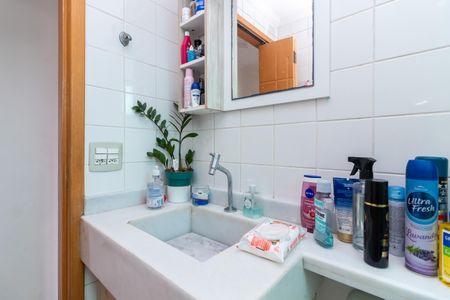 Apartamento para alugar com 67m², 2 quartos e 1 vagaBanheiro