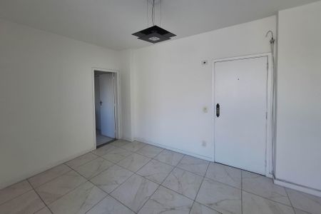 Apartamento à venda com 63m², 2 quartos e 1 vagaSala