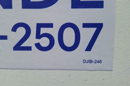 Casa à venda com 250m², 4 quartos e 2 vagas Casa à venda com 250m², 4 quartos e 2 vagasPlaca