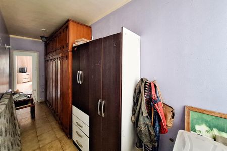 Casa à venda com 250m², 4 quartos e 2 vagas Casa à venda com 250m², 4 quartos e 2 vagasQuarto 4