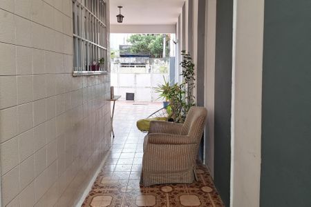 Casa à venda com 250m², 4 quartos e 2 vagas Casa à venda com 250m², 4 quartos e 2 vagasQuintal