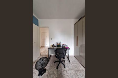 Casa à venda com 250m², 4 quartos e 2 vagas Casa à venda com 250m², 4 quartos e 2 vagasQuarto 2