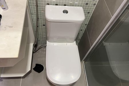 Apartamento para alugar com 96m², 2 quartos e 2 vagas Apartamento para alugar com 96m², 2 quartos e 2 vagasBanheiro da Suíte 1