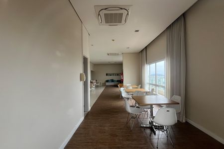 Apartamento para alugar com 96m², 2 quartos e 2 vagas Apartamento para alugar com 96m², 2 quartos e 2 vagasÁrea comum