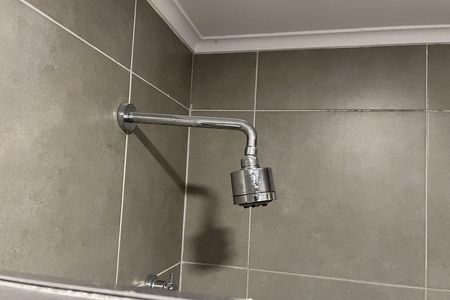 Apartamento para alugar com 96m², 2 quartos e 2 vagas Apartamento para alugar com 96m², 2 quartos e 2 vagasBanheiro da Suíte 2