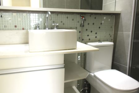 Apartamento para alugar com 96m², 2 quartos e 2 vagasBanheiro da Suíte 1