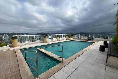 Área comum de apartamento para alugar com 2 quartos, 96m² em Boqueirão, Santos