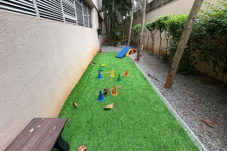 Apartamento para alugar com 96m², 2 quartos e 2 vagas Apartamento para alugar com 96m², 2 quartos e 2 vagasÁrea comum