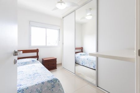 Apartamento à venda com 126m², 3 quartos e 2 vagas Apartamento à venda com 126m², 3 quartos e 2 vagasQuarto 3