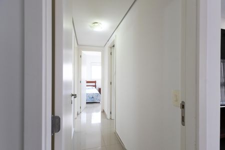 Apartamento à venda com 126m², 3 quartos e 2 vagas Apartamento à venda com 126m², 3 quartos e 2 vagasCorredor