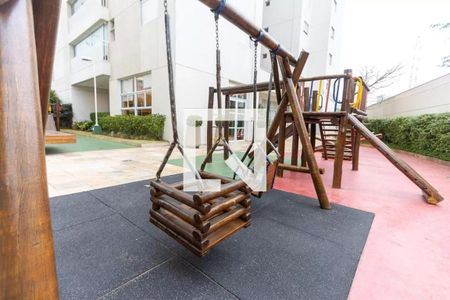 Apartamento à venda com 126m², 3 quartos e 2 vagas Apartamento à venda com 126m², 3 quartos e 2 vagasPlayground