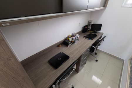 Apartamento à venda com 126m², 3 quartos e 2 vagas Apartamento à venda com 126m², 3 quartos e 2 vagasEscritório