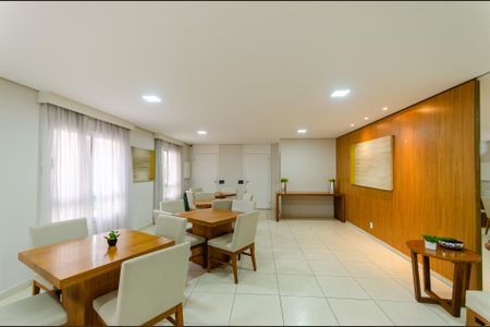 Apartamento à venda com 69m², 3 quartos e 1 vagaÁrea comum - Salão de festas
