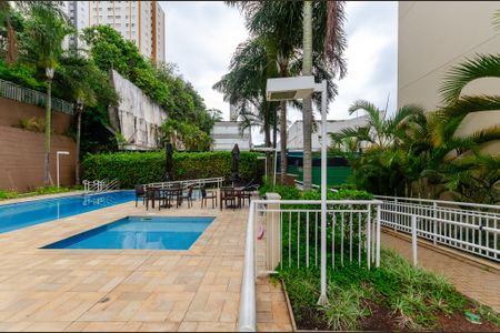 Apartamento à venda com 69m², 3 quartos e 1 vagaÁrea comum - Piscina