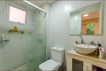 Apartamento à venda com 69m², 3 quartos e 1 vagaSuíte - Banheiro