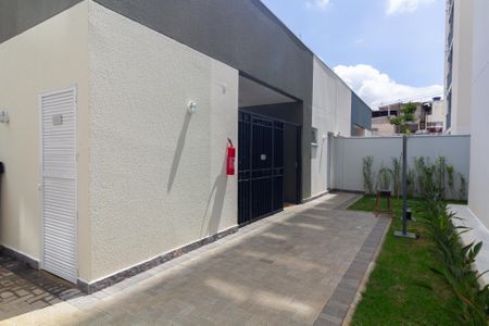 Apartamento para alugar com 36m², 2 quartos e sem vagaFachada e portaria